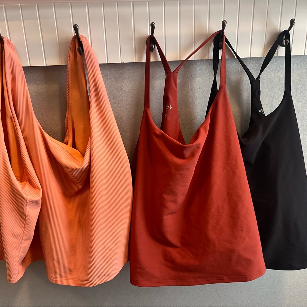 Three Old Navy long line sports bras 4xl